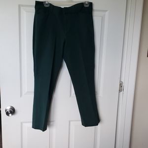 Hunter Green Capri Pants